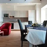 Britannia Luxury Apartments