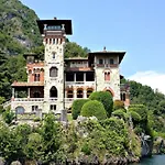 Charming Apartment Lake Front