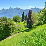 Felice Sul Lago 2-Bedroom Lakeview Apartment