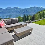 Felice Sul Lago 2-Bedroom Lakeview Apartment