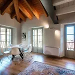 Il Castello - By Myhomeincomo