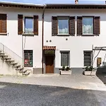 Garibaldi\'S Apartment
