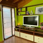 Casa Martina - A Quiet Home By The Lake