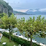 Mamma Ciccia - Lake Front Apartment, Beach And Swimming Pool