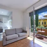 Casa Iris