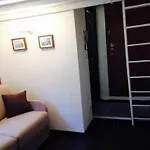 Como Studio Flat