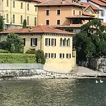 Villa Vica
