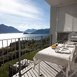 Looklake Suite Two