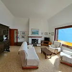 Villa Del Pescatore