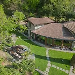 The Writer\'S Nest Waterfront Villa By Rent All Como