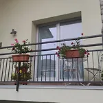 Lora Giusta Guest House
