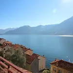 Bella Lake View