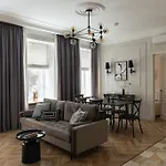 Great Apartment In Como