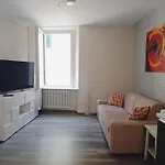 Central Beautiful Flat By Revenue House