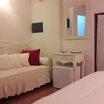B&B Como Lake Cottage