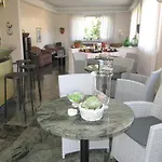 Hotel La Villa