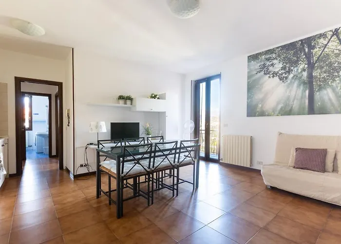 Mysa Properties - Casa Chicca, Flat With Lake View Terrace
