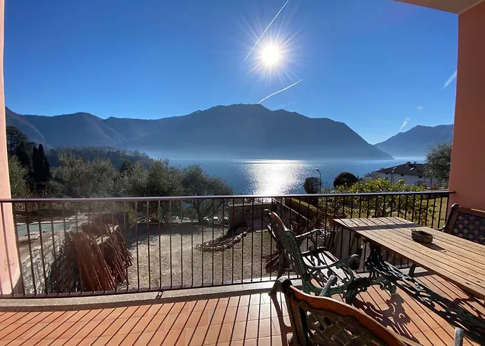 Big Apartment With Lake View And Two Bedrooms