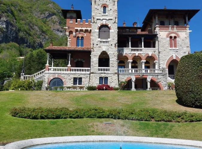 Charming Apartment Lake Front