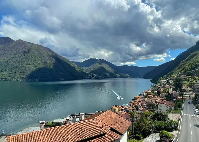 Lake View Apartment