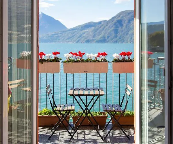 Deluxe Finestra Sul Lago