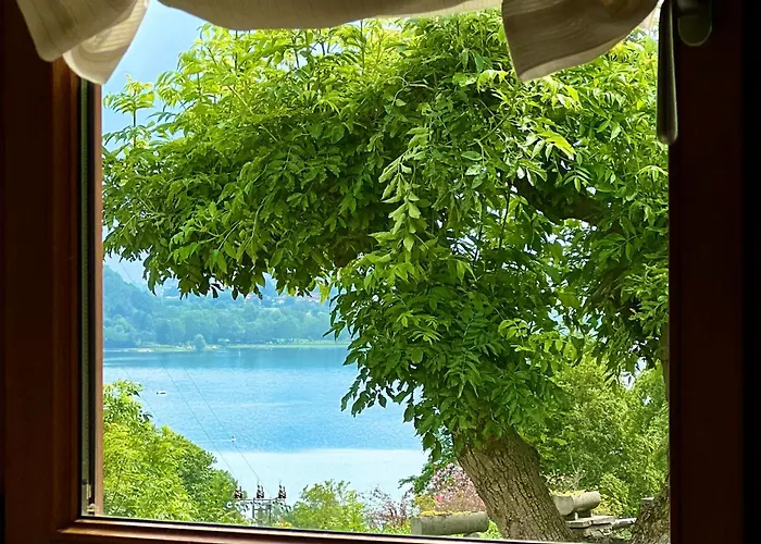 Casa Martina - A Quiet Home By The Lake