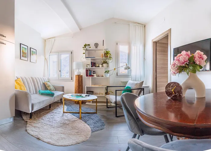 Loft In The Heart Of Como