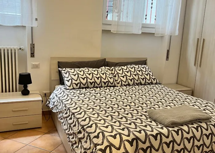 85 Mjka House Free Parking Como