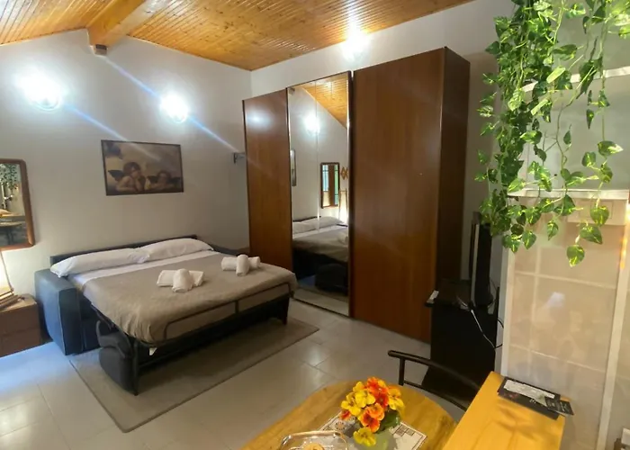 La Corte Dei Torri Loft On The Lake