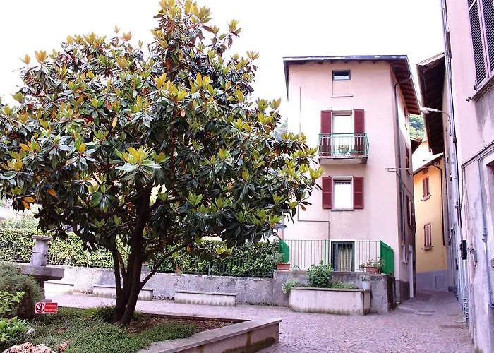 La Magnolia Guests House