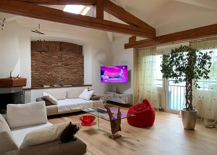 The Cherry Garden House Loft Lusso
