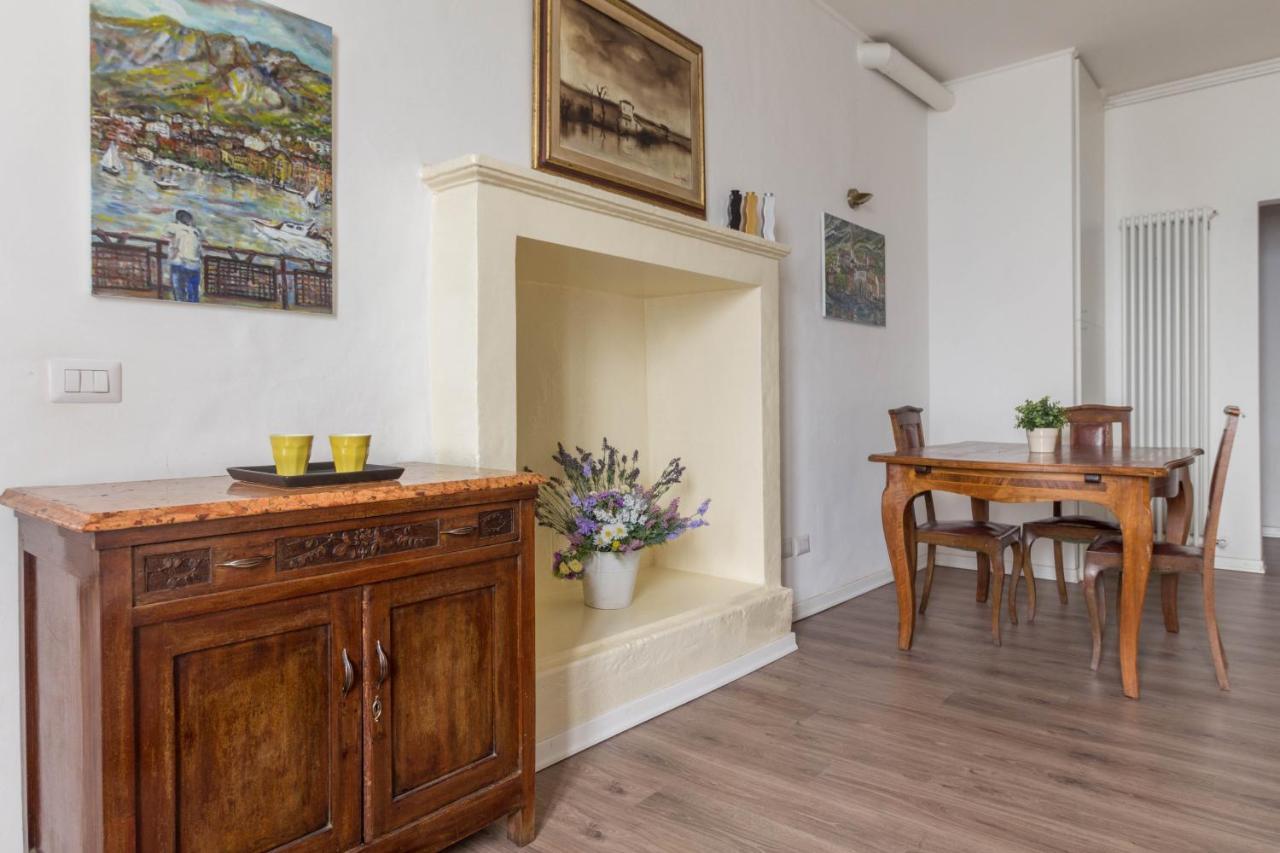 Lungolago Apartment *