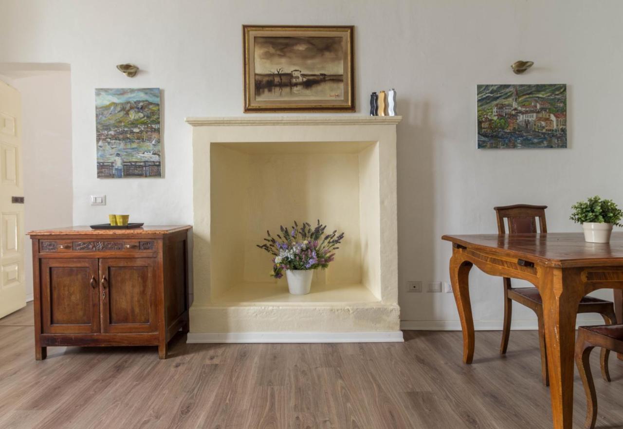 Lungolago Apartment
