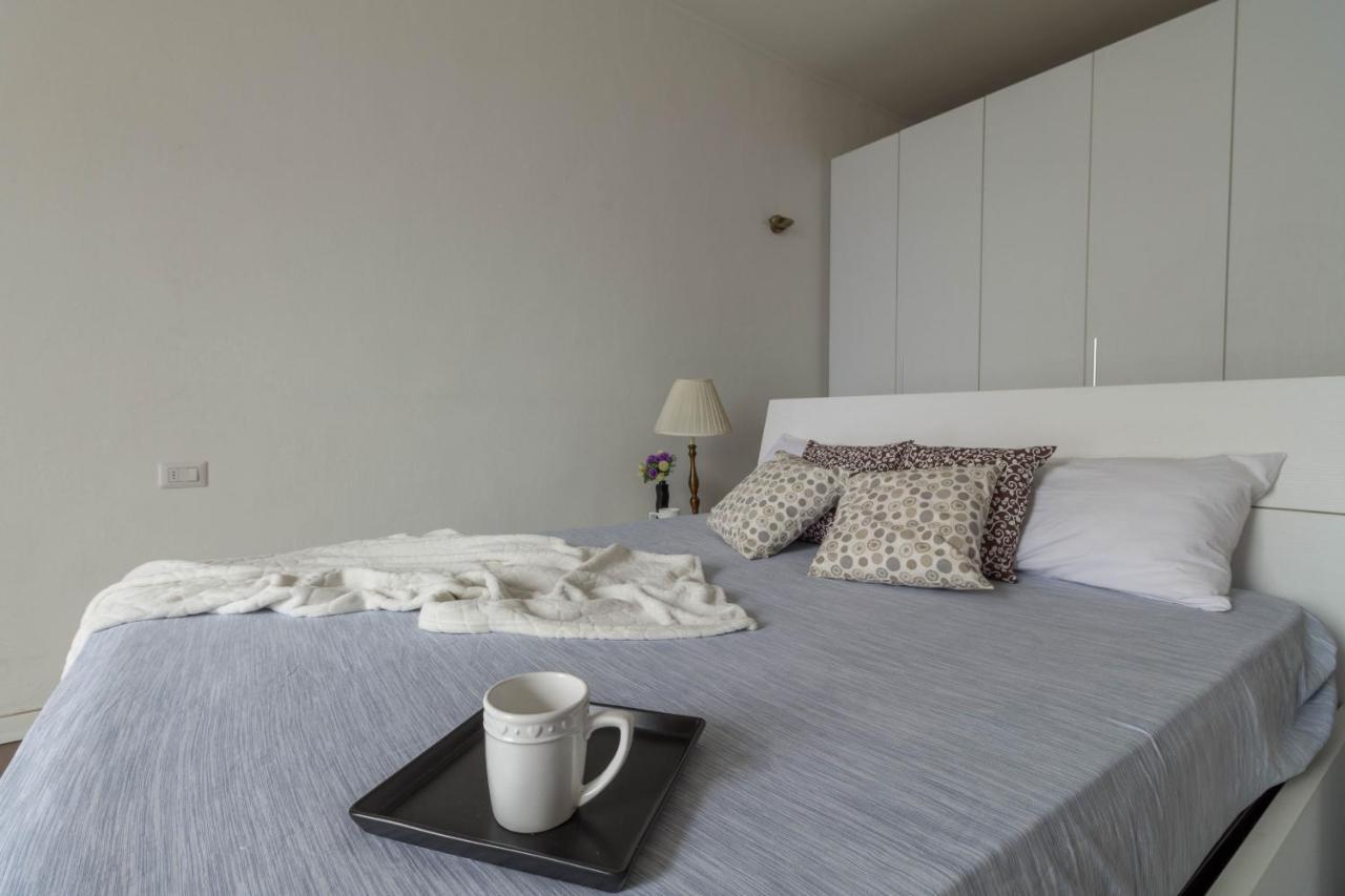 Lungolago Apartment