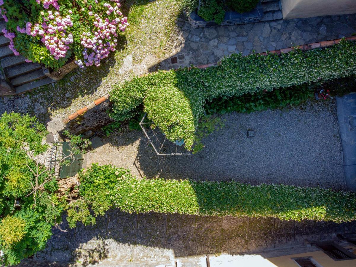 Charming House Bice - By Myhomeincomo *