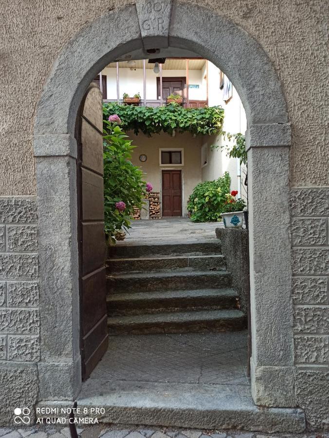 Casa Olmi * Castiglione d'Intelvi