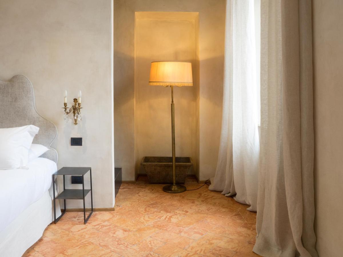 Palazzo Albricci Peregrini * Como