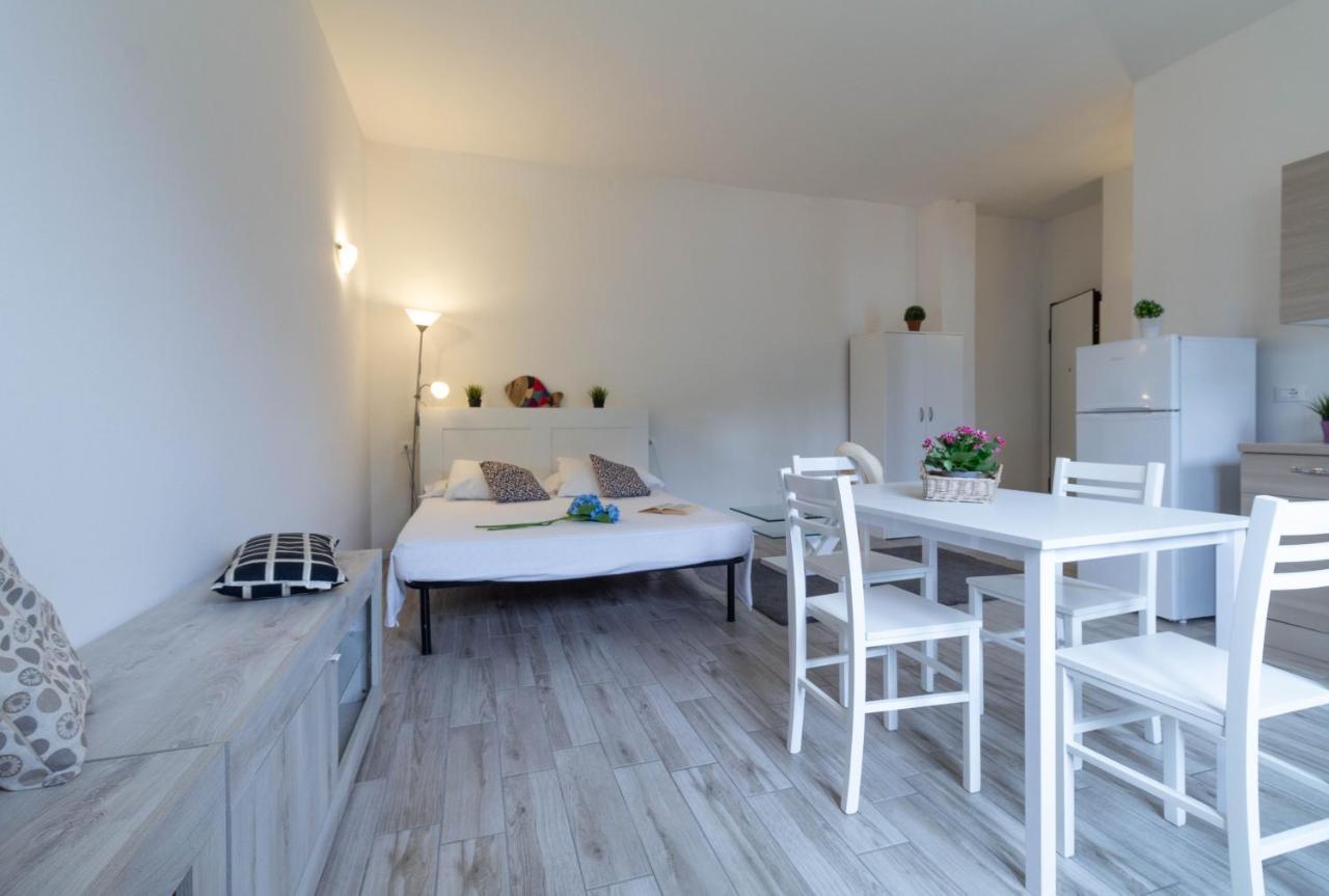 Apartment Le Casette Di Laura - Affitti Brevi Italia *