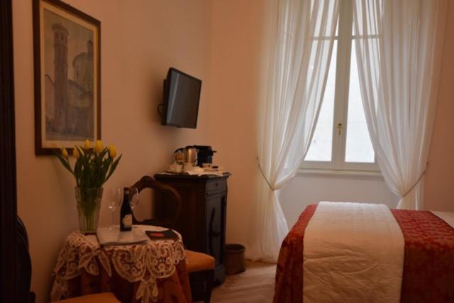La Belle Coquette Bed & Breakfast Como