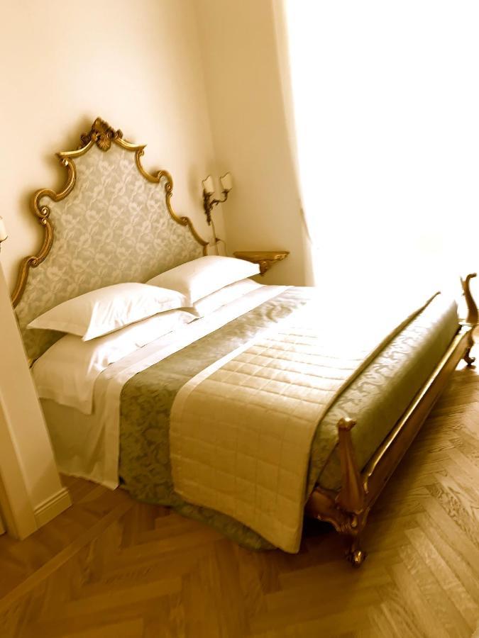 La Belle Coquette Bed & Breakfast