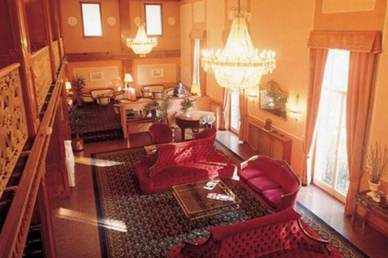 Hotel Regina Olga 4*