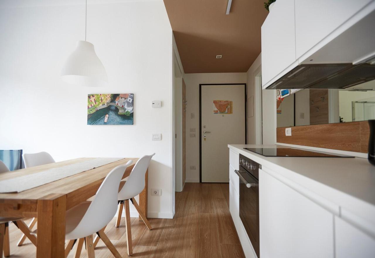 Apartment 1 *