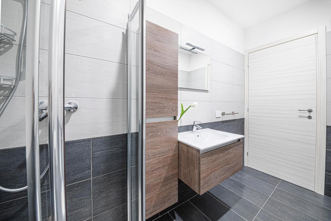 Como City Home Apartment *
