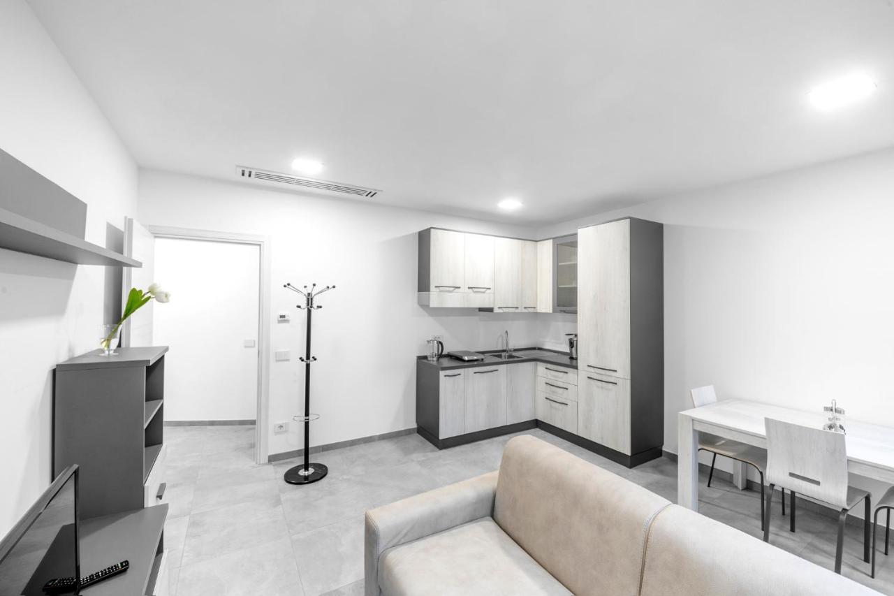 Apartment Como City Home Como