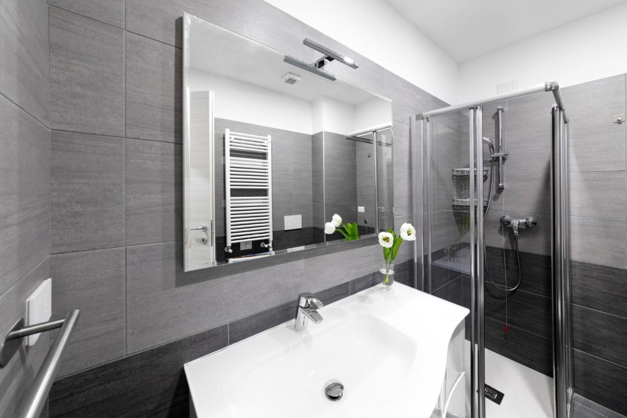 Como City Home Apartment Como