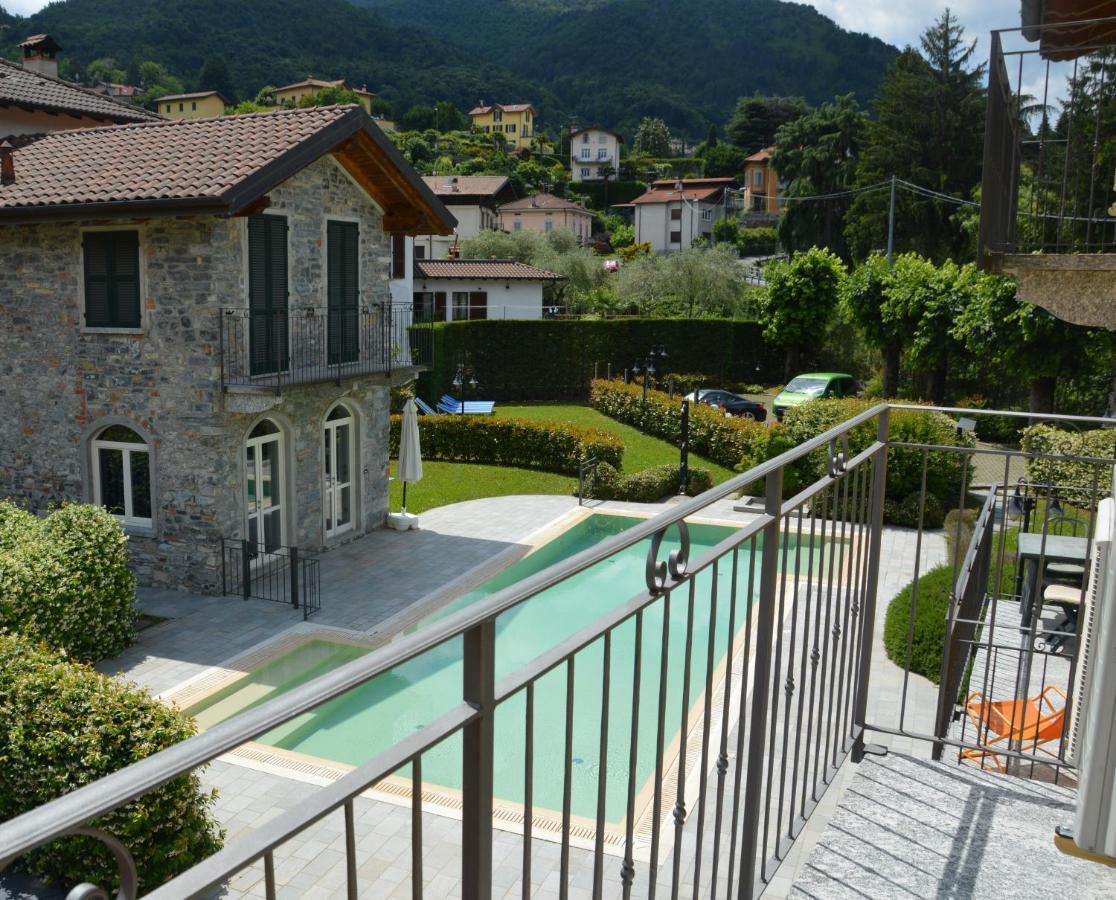 Apartment Pool Near Free Parking