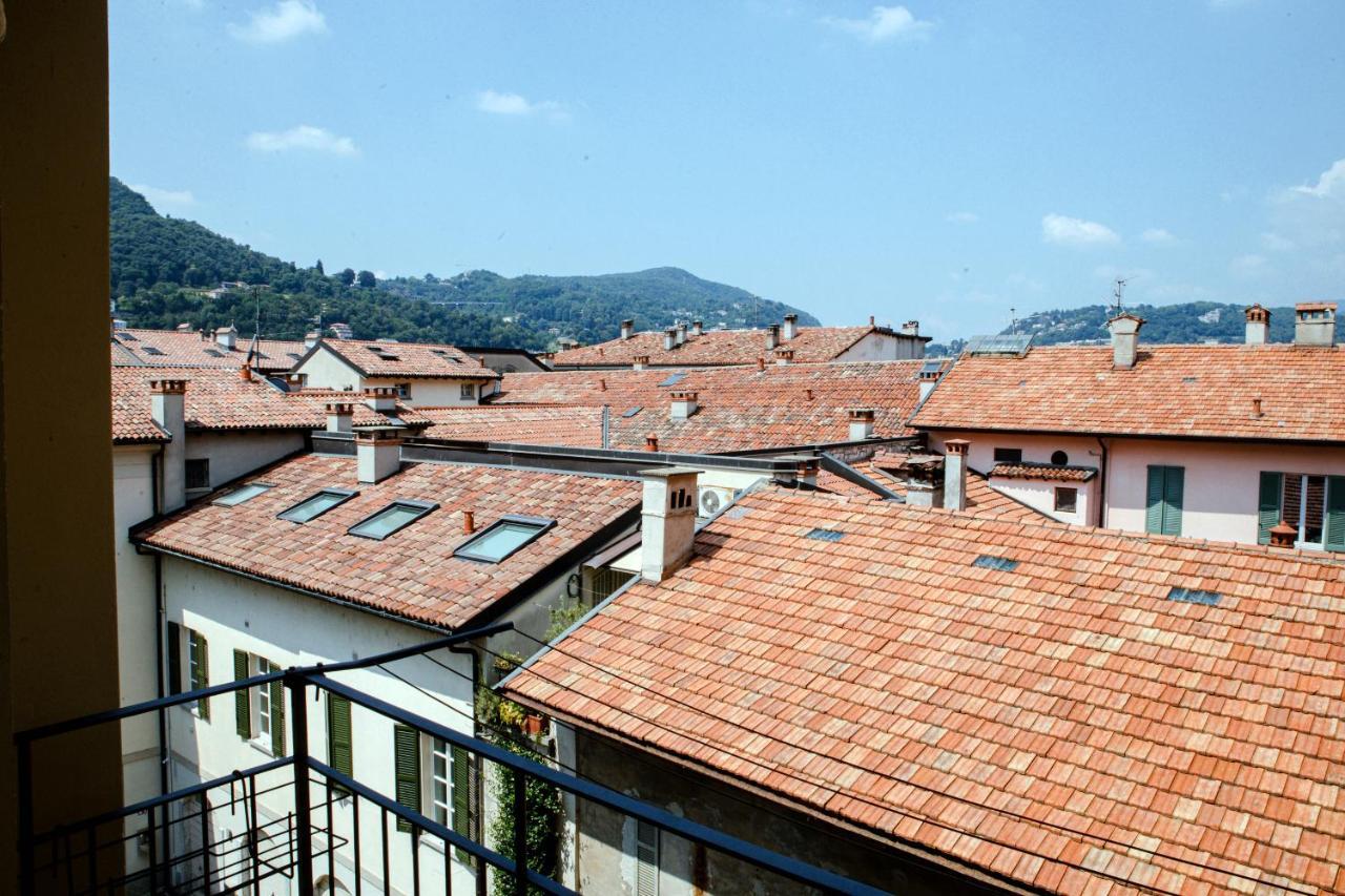 Apartment Bright - The House Of Travelers Como