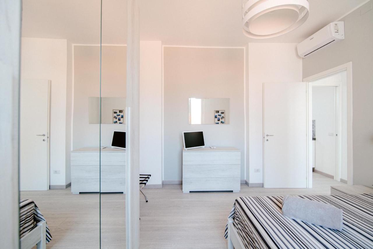 Bright - The House Of Travelers Apartment