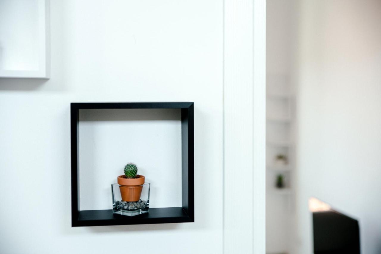 Bright - The House Of Travelers Apartment
