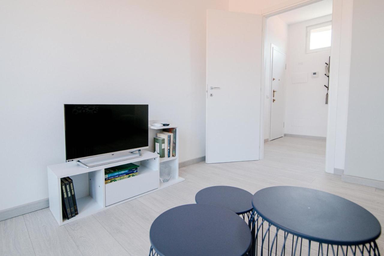 Bright - The House Of Travelers Apartment